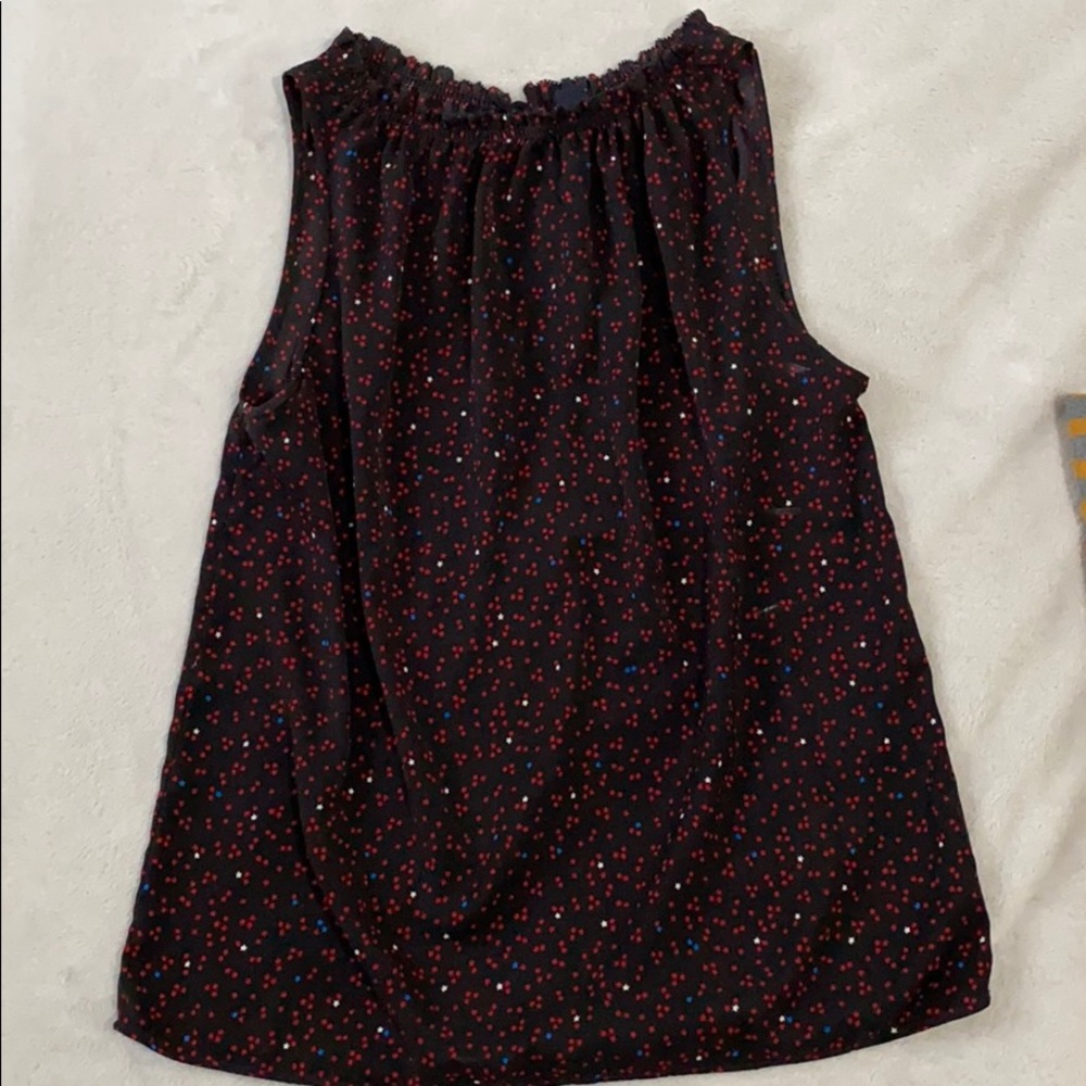 Gap sleeveless blouse with stars